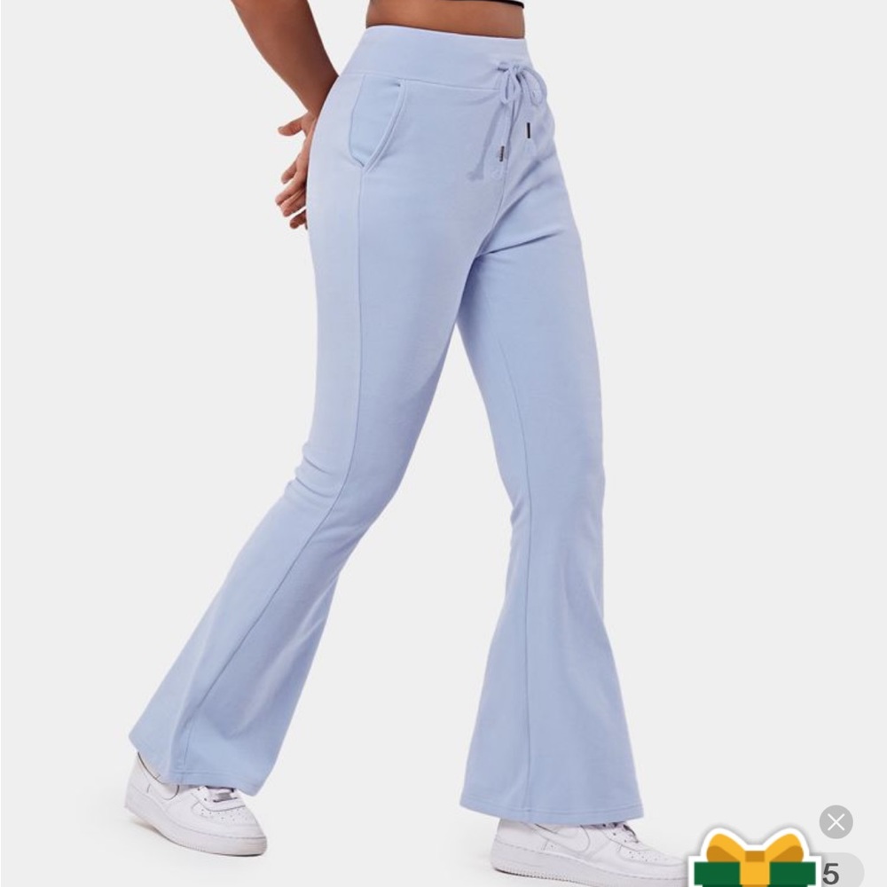 Halara Light Blue Flare Bottom Fleece Sweatpants